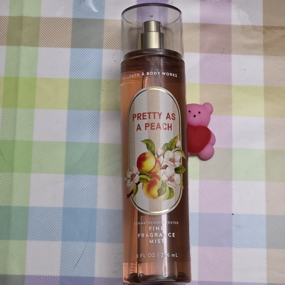 Bath & Body Works Pretty as a Peach Fine Fragrance Body Mist 8oz NEW Rare